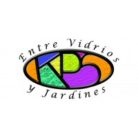 ENTRE VIDRIOS Y JARDINES