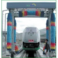 Maquinaria Automatica para Lavado Tren Metro