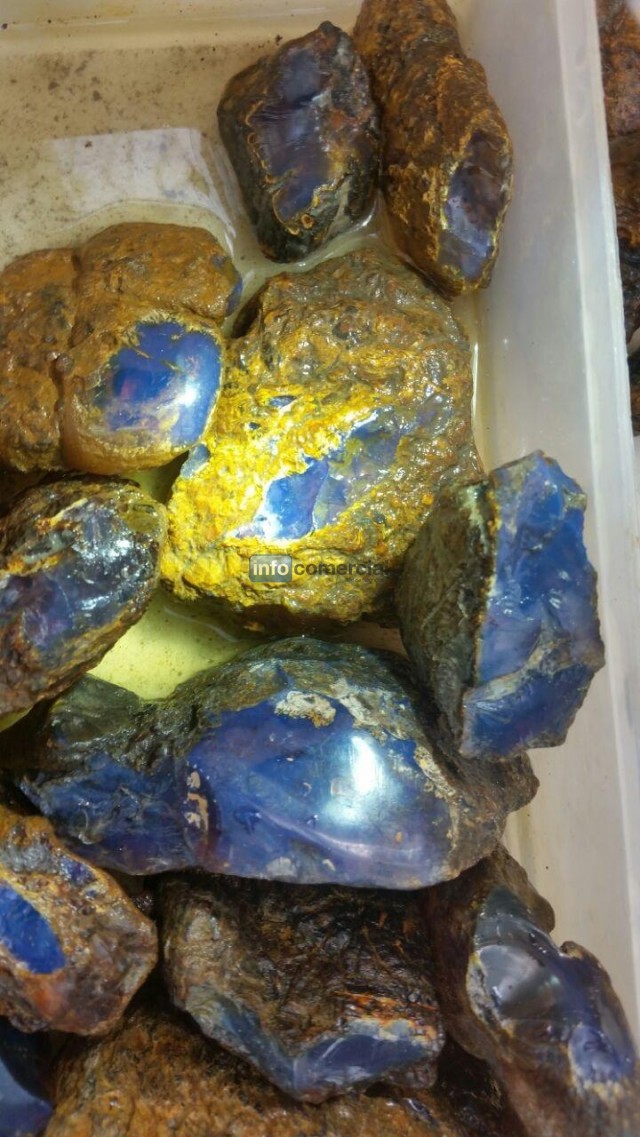 Blue and Yellow amber